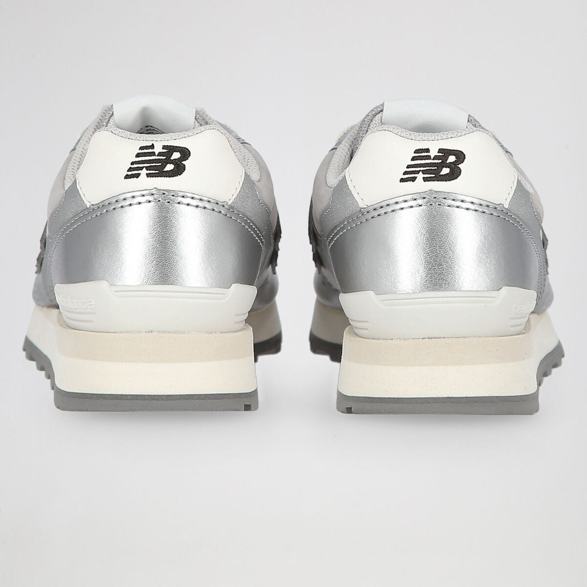 Tênis New Balance 996 Feminino - Prateado - Foto 3